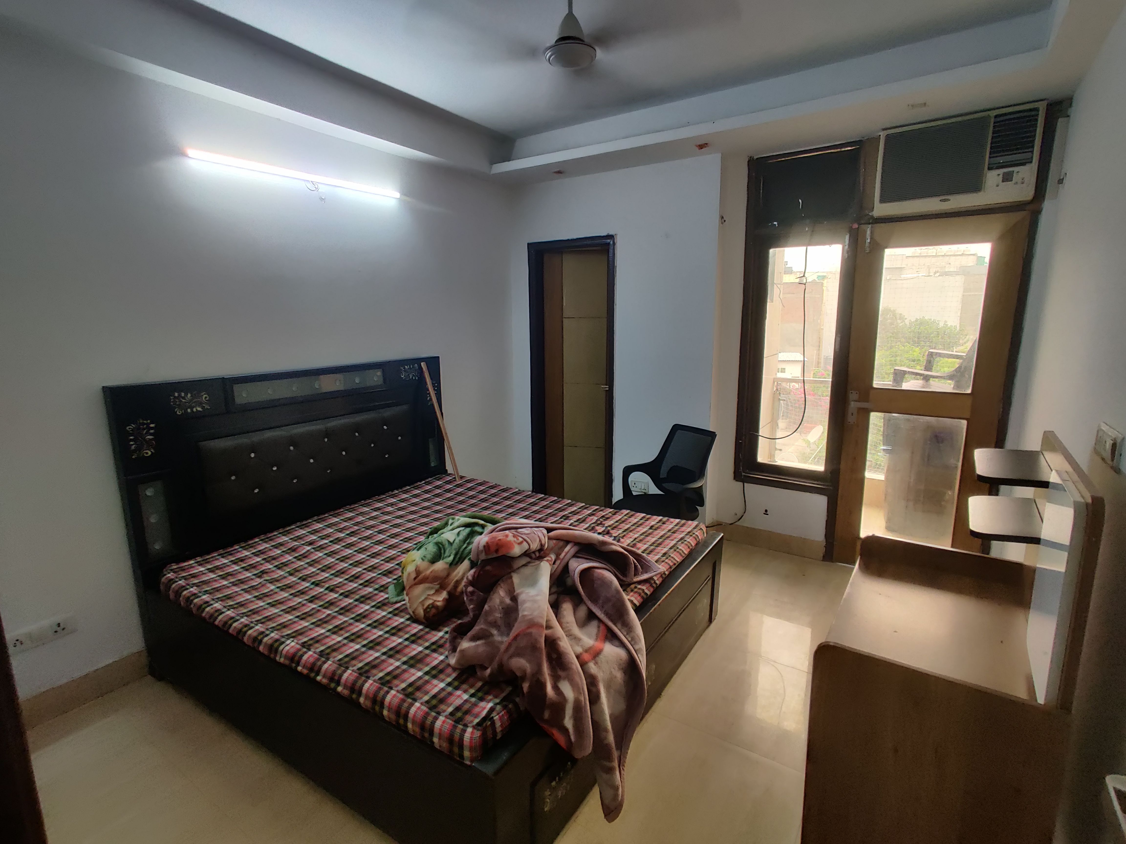 1 BHK Flat Apartment for rent in Saket, Delhi